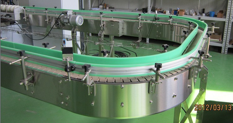 飲料貼標噴碼包裝線